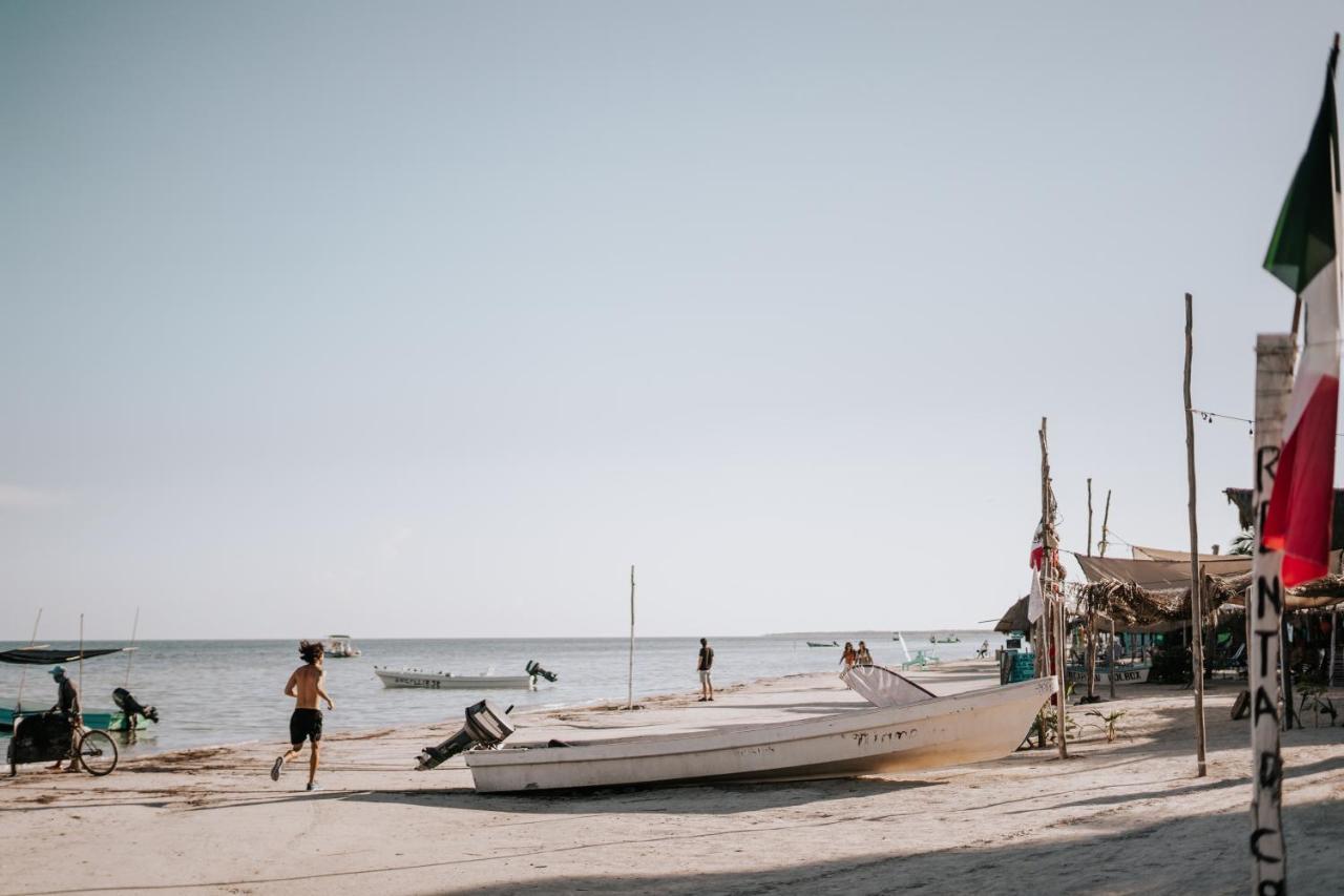 La Diosa Kali Beach Front Hotel Isla Holbox Buitenkant foto