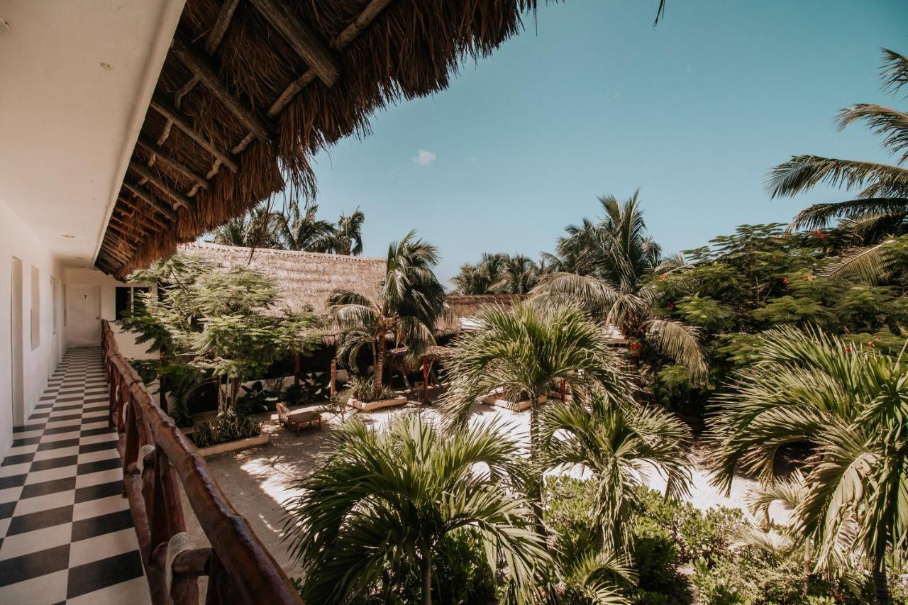 La Diosa Kali Beach Front Hotel Isla Holbox Buitenkant foto