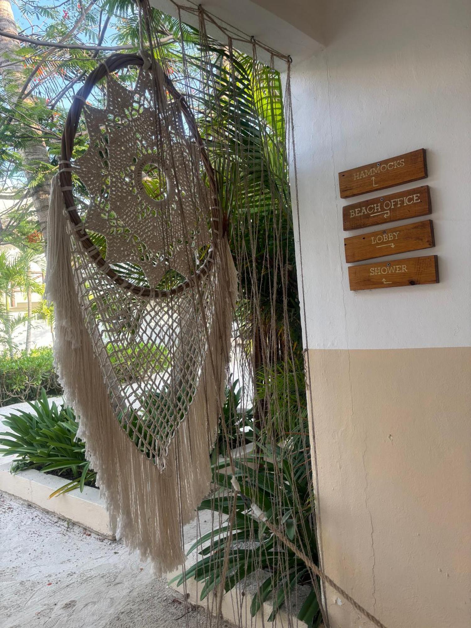 La Diosa Kali Beach Front Hotel Isla Holbox Buitenkant foto